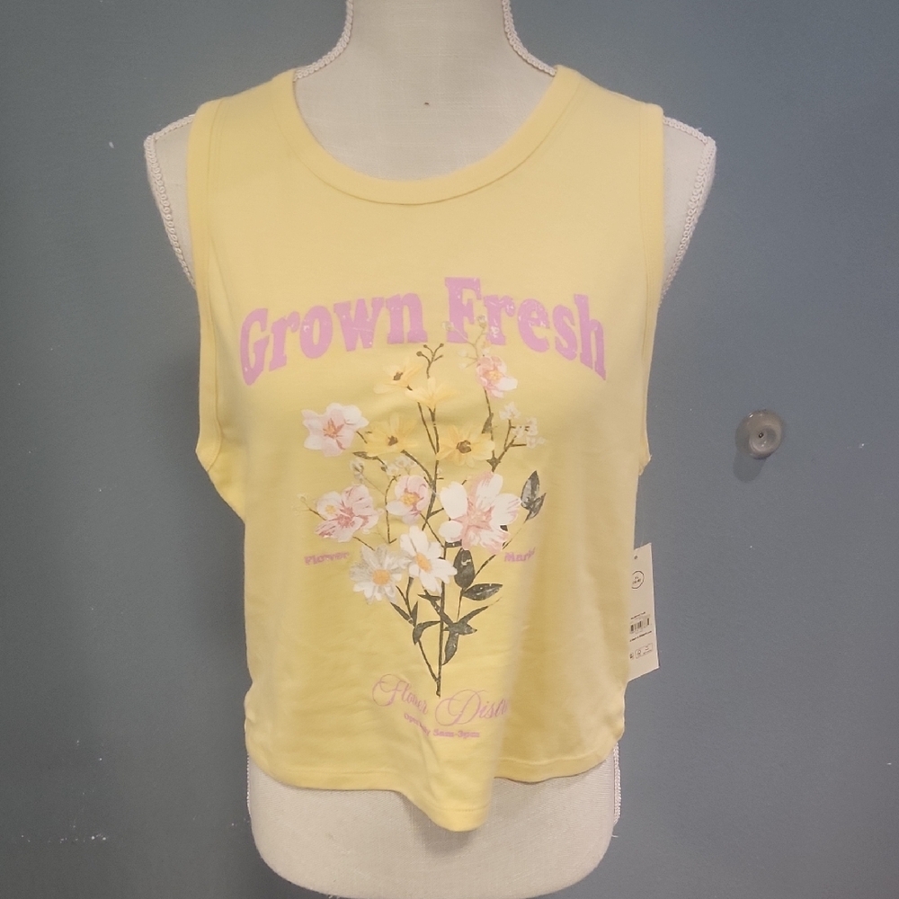 No Boundaries NWT Grown Fresh Spring Floral Cropped Tank Top Butter Yellow